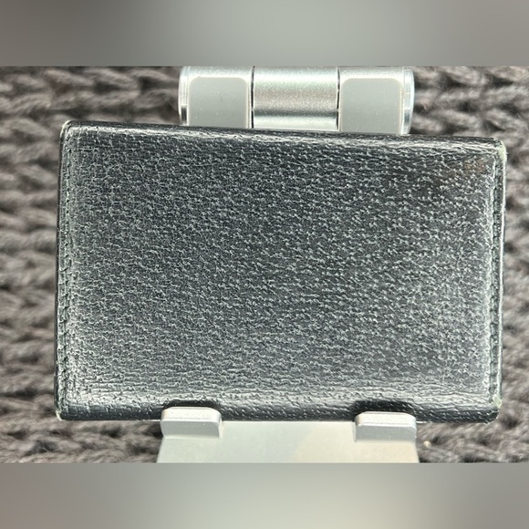 W010. ‼️💗RARE💗‼️ Mini Gucci Black Leather 6 key Ring Wallet/Card Holder EUC - Picture 3 of 10